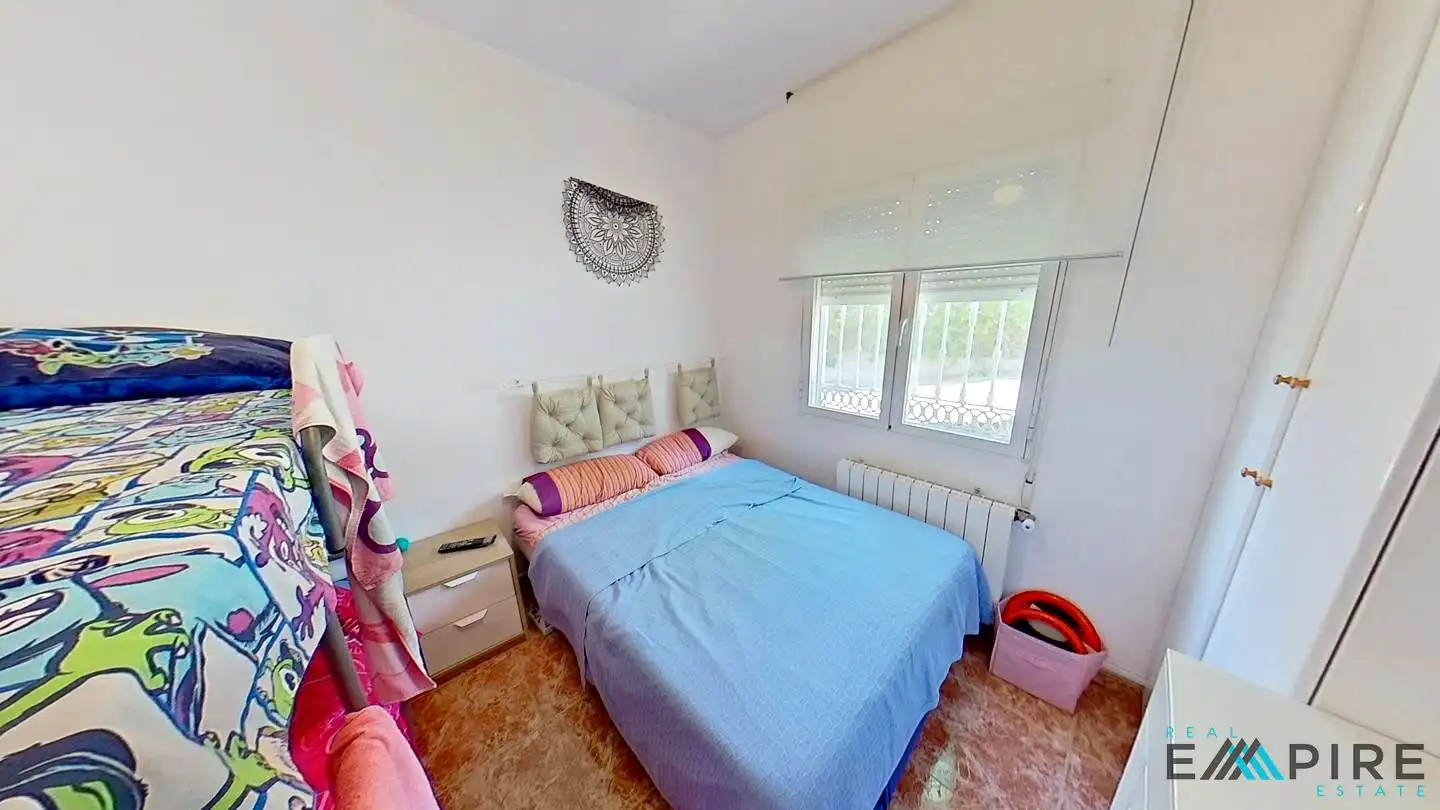 Habitación de Finca rústica en venta en Colmenar de Oreja con Calefacción, Jardín privado y Terraza