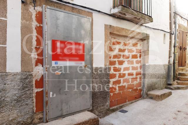 Casa-chalet en Venta en Acebo