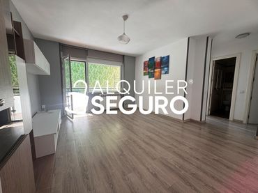 Appartement avec ascenseur à louer à Monroy