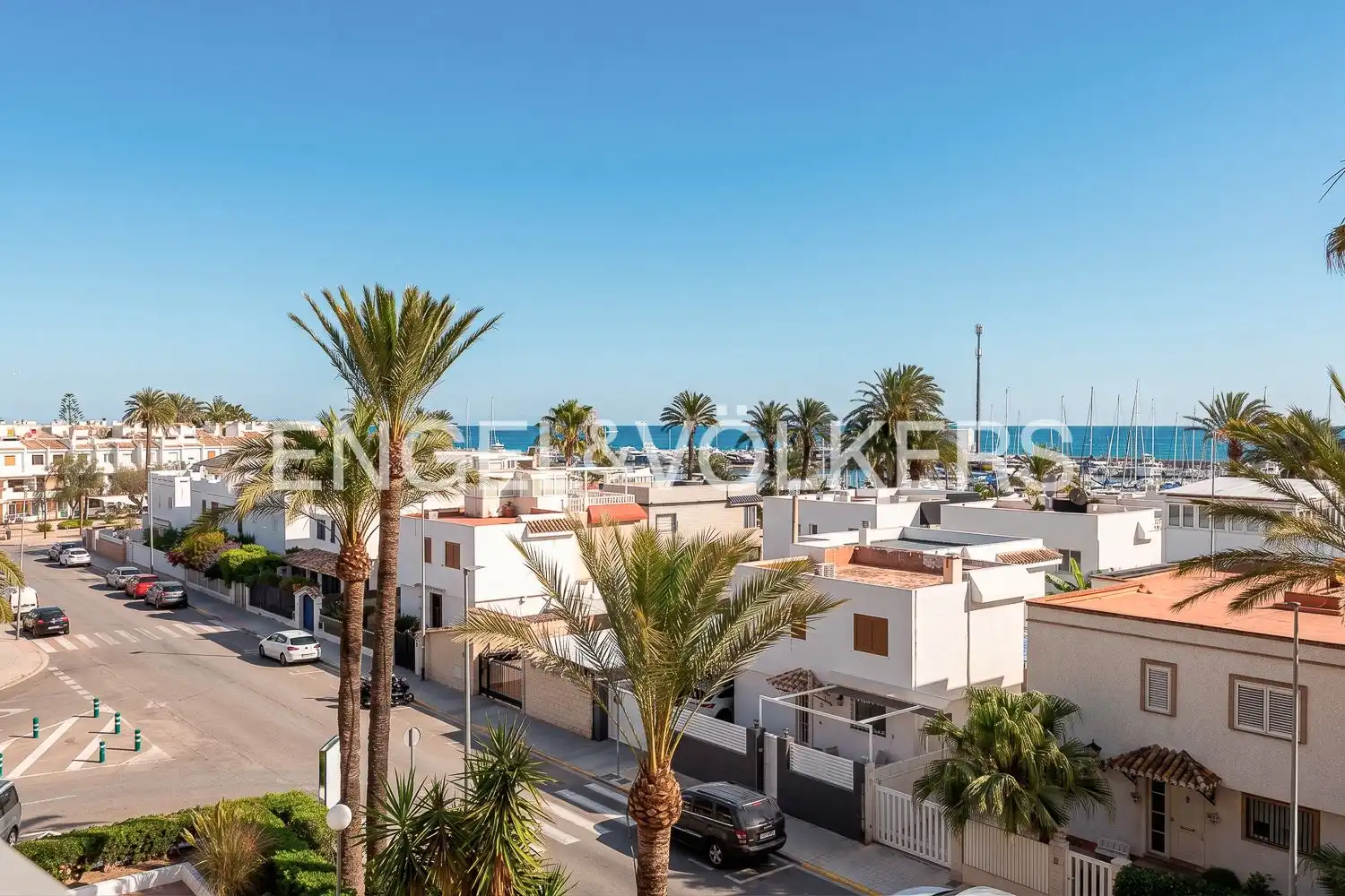Piso con terraza en alquiler en Avinguda Neptuno, imagen 30