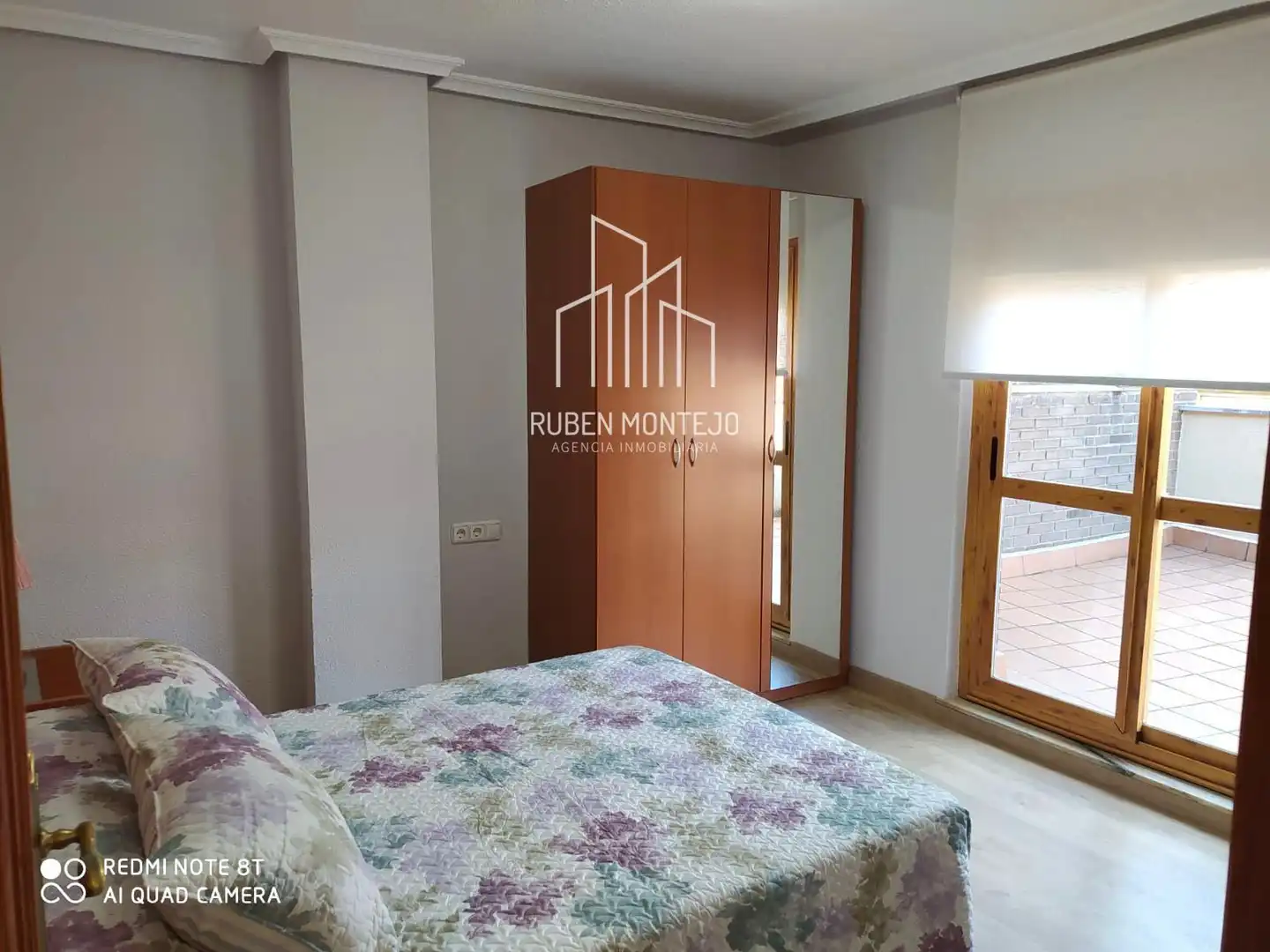 Dormitori de Àtic de lloguer en Salamanca amb Calefacció, Parquet i Terrassa