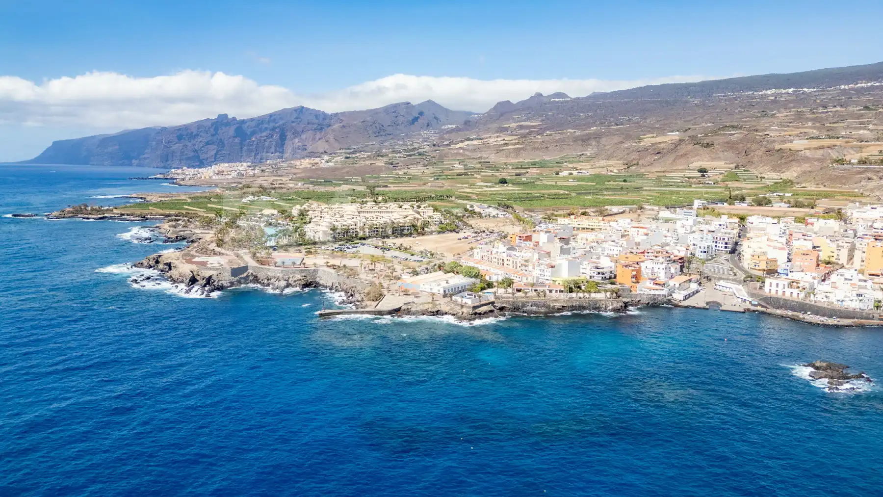 Vista exterior de Apartamento en venta en Guía de Isora con Calefacción