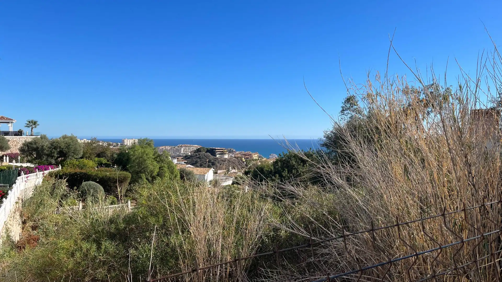Terreno residencial en venta en Avenida torremuelle, imagen 2