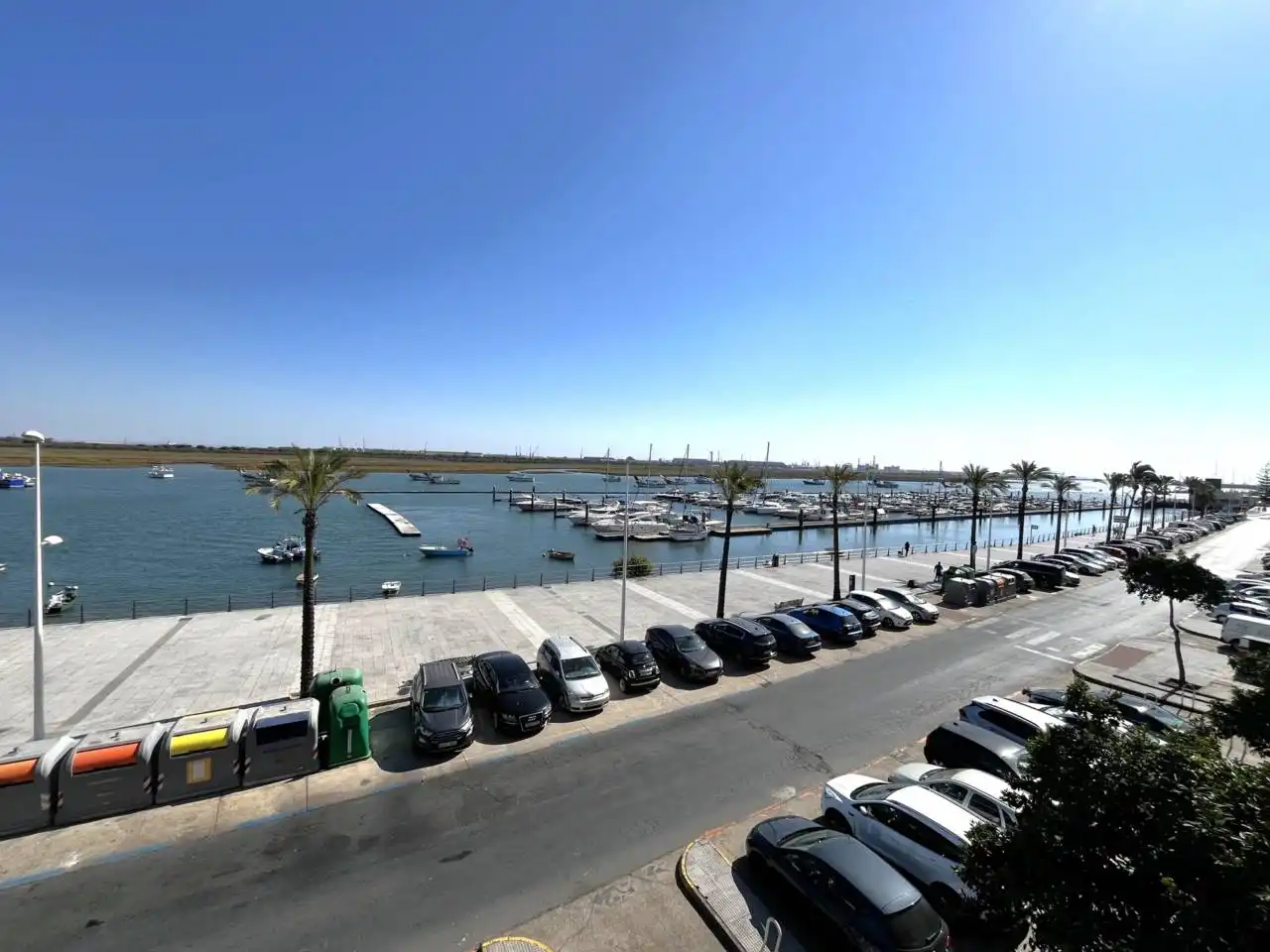 Flat with terrace for sale in Paseo Ría, imagen 3