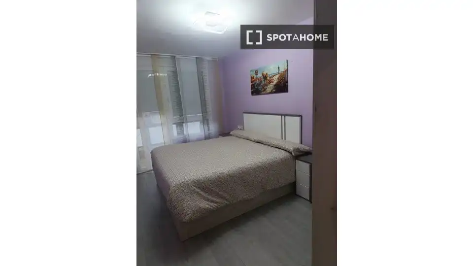 Habitación de Apartamento para compartir en Castro-Urdiales con Aire acondicionado, Calefacción y Terraza