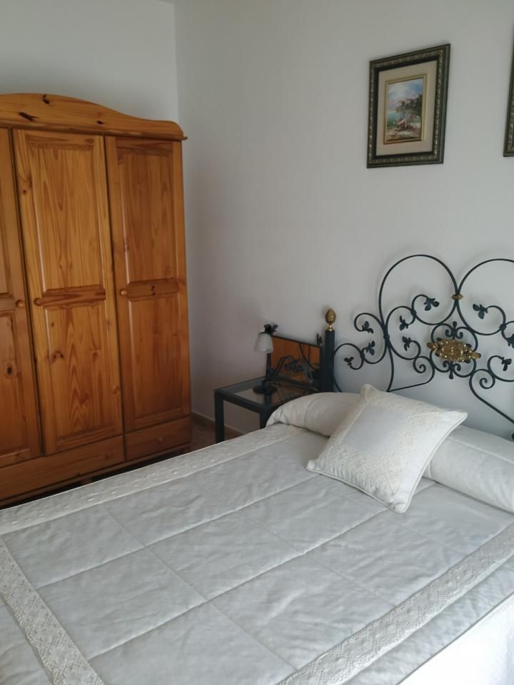 Bedroom of Flat to rent in Plasencia  with Air Conditioner