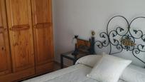 Schlafzimmer von Wohnung miete in Plasencia mit Klimaanlage