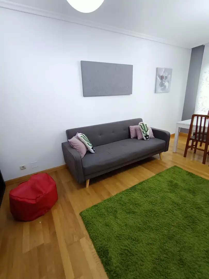 Apartament amb ascensor de lloguer a Illera, imagen 2
