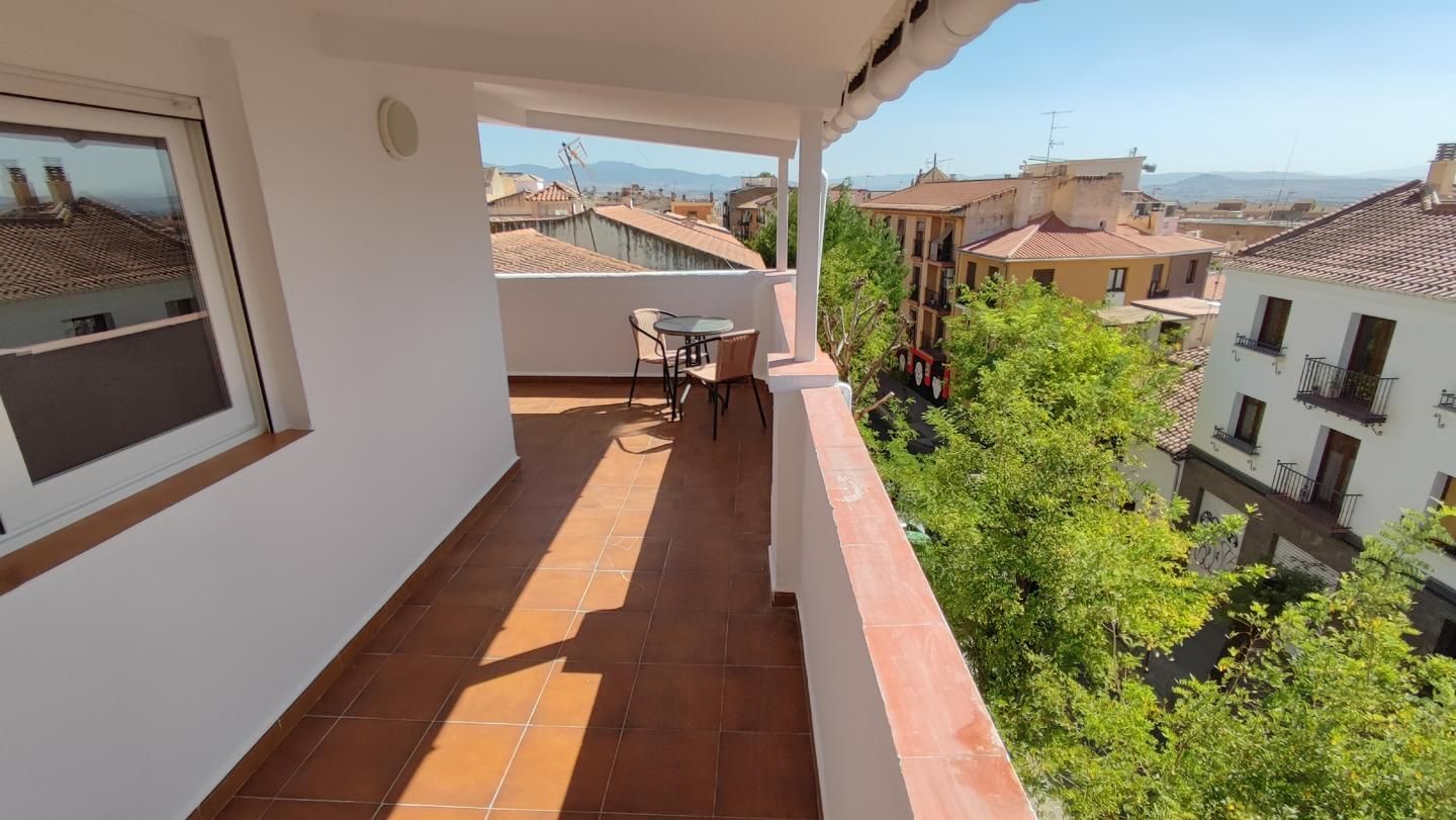 Terraza de Piso de alquiler en  Granada Capital con Aire acondicionado, Terraza y Amueblado