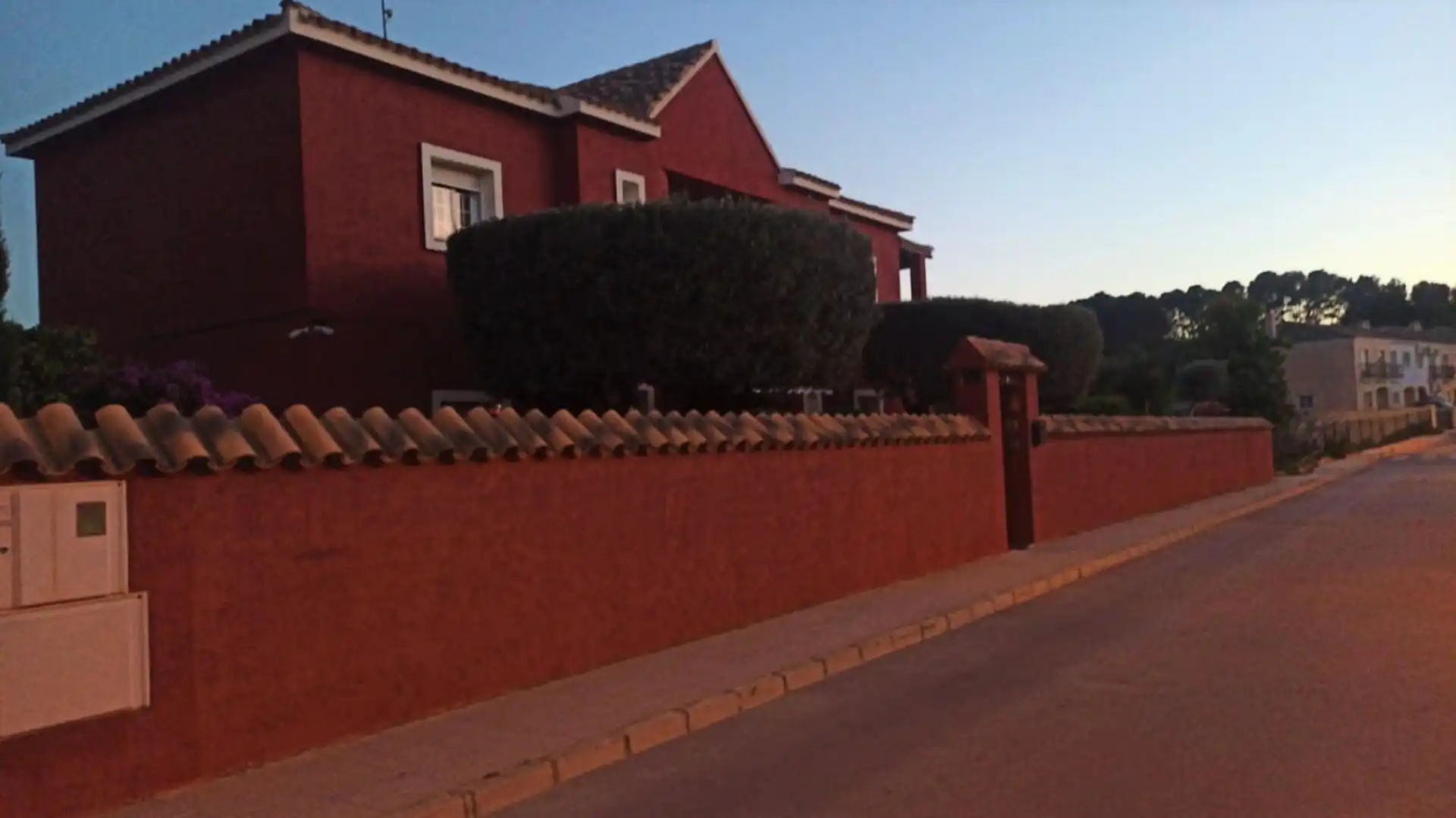 Vista exterior de Apartamento en venta en La Nucia con Terraza y Amueblado