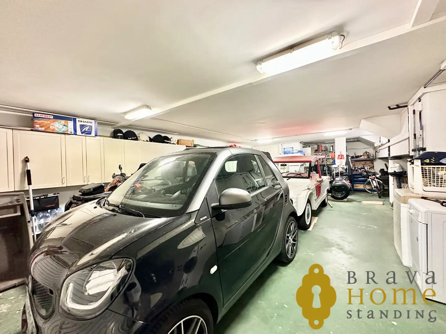 Parking de Casa o chalet en venta en Empuriabrava con Aire acondicionado, Terraza y Piscina