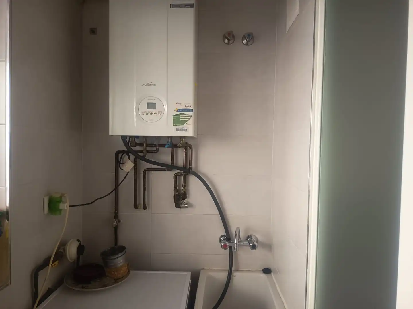 Baño de Dúplex en venta en Granada con Aire acondicionado, Calefacción y Trastero