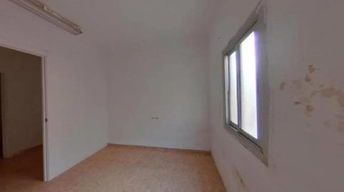 Foto 2 de Pis en venda a Carrer de L'escultor Clarà, La Maurina, Barcelona