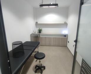 Local de lloguer en Elche / Elx amb Aire condicionat, Moblat i Internet