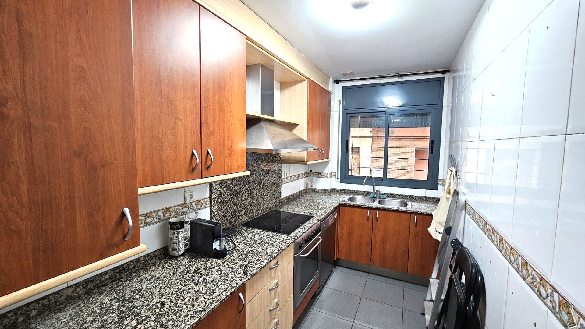 Cuina de Planta baixa en venda en Terrassa amb Aire condicionat, Calefacció i Forn