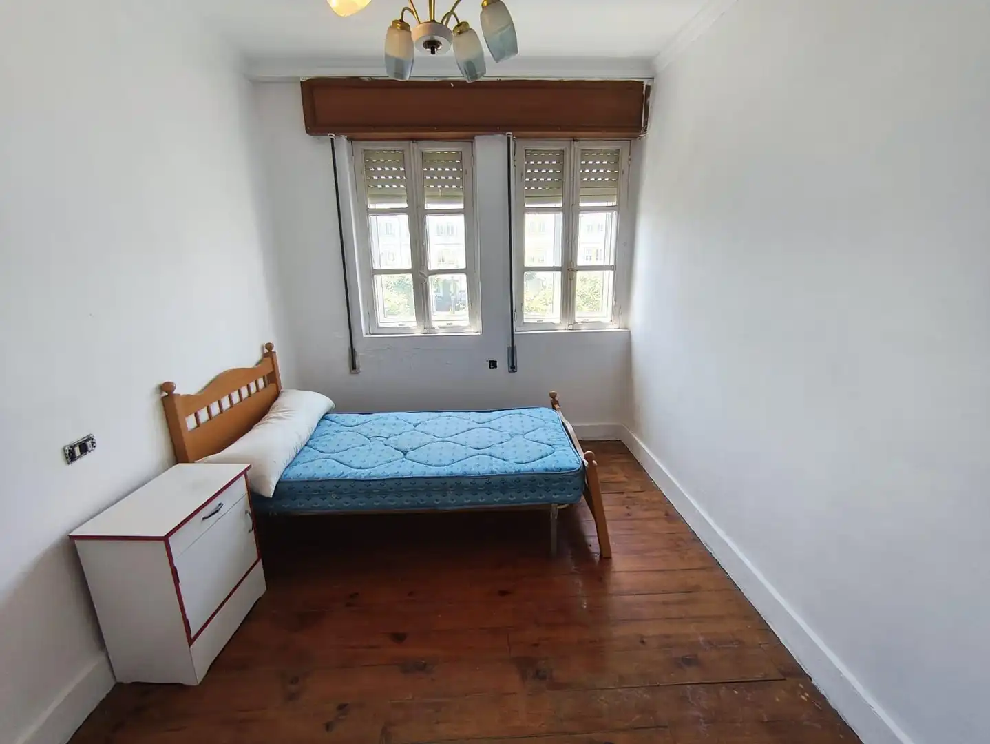 Habitación de Casa adosada en venta en Lugo con Terraza