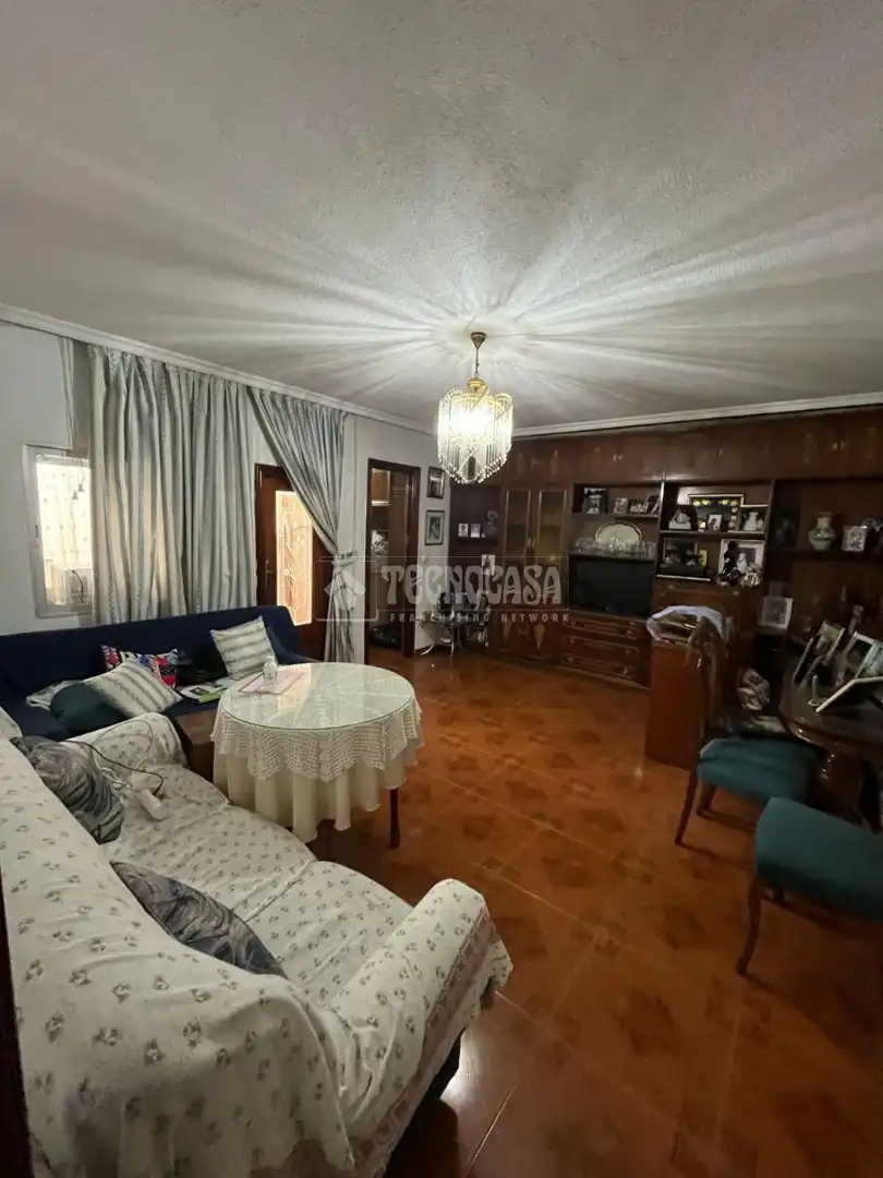 Wohnzimmer von Wohnung zum Verkauf in Madrid
