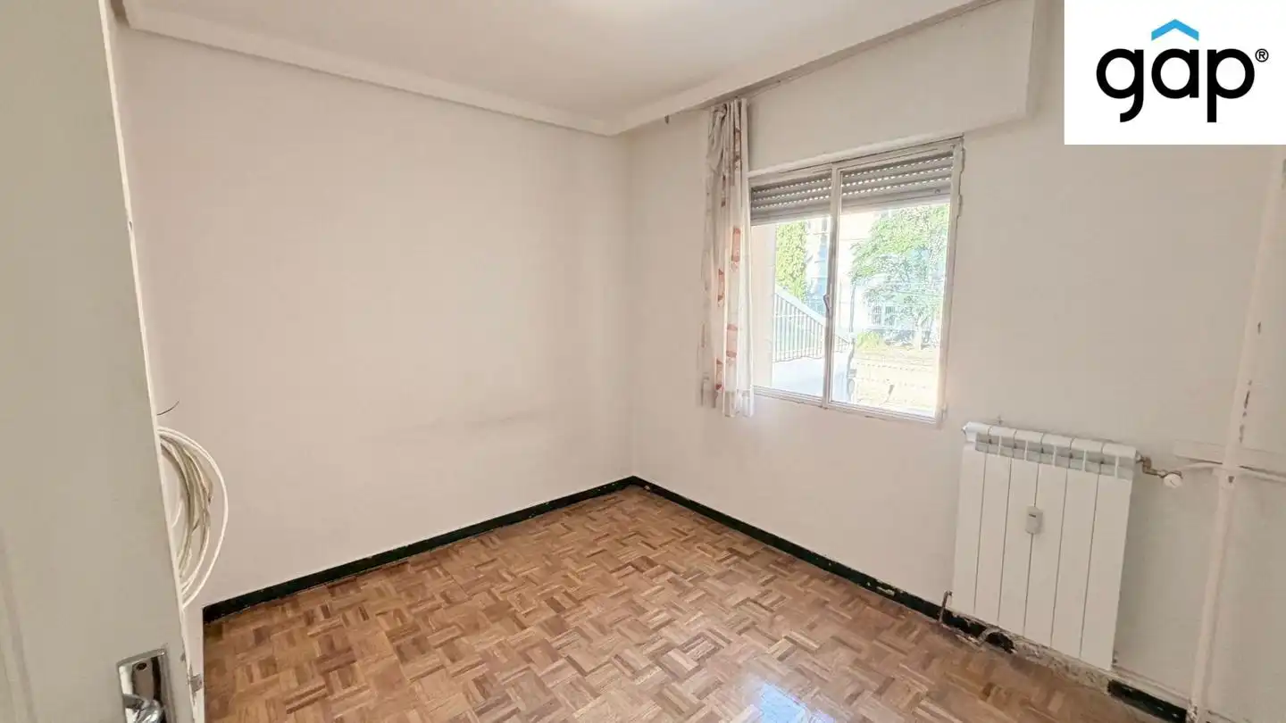 Schlafzimmer von Wohnung zum Verkauf in Cuenca mit Heizung, Terrasse und Balkon