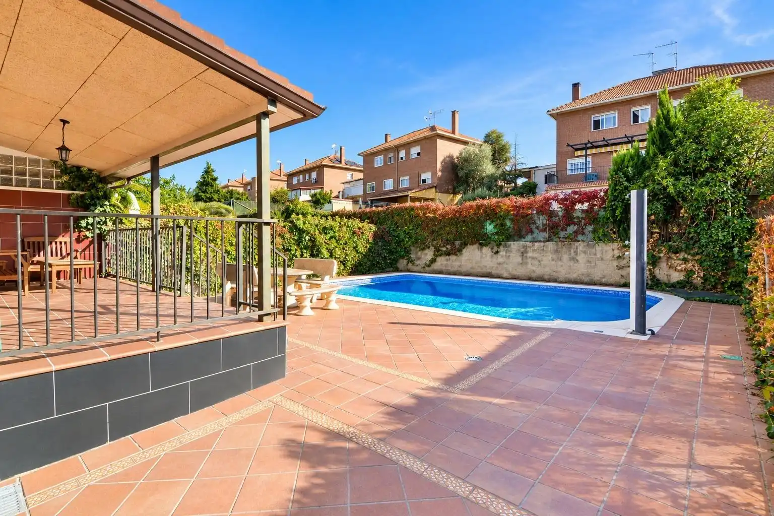 Piscina de Casa adosada en venda en Villanueva de Perales, Madrid