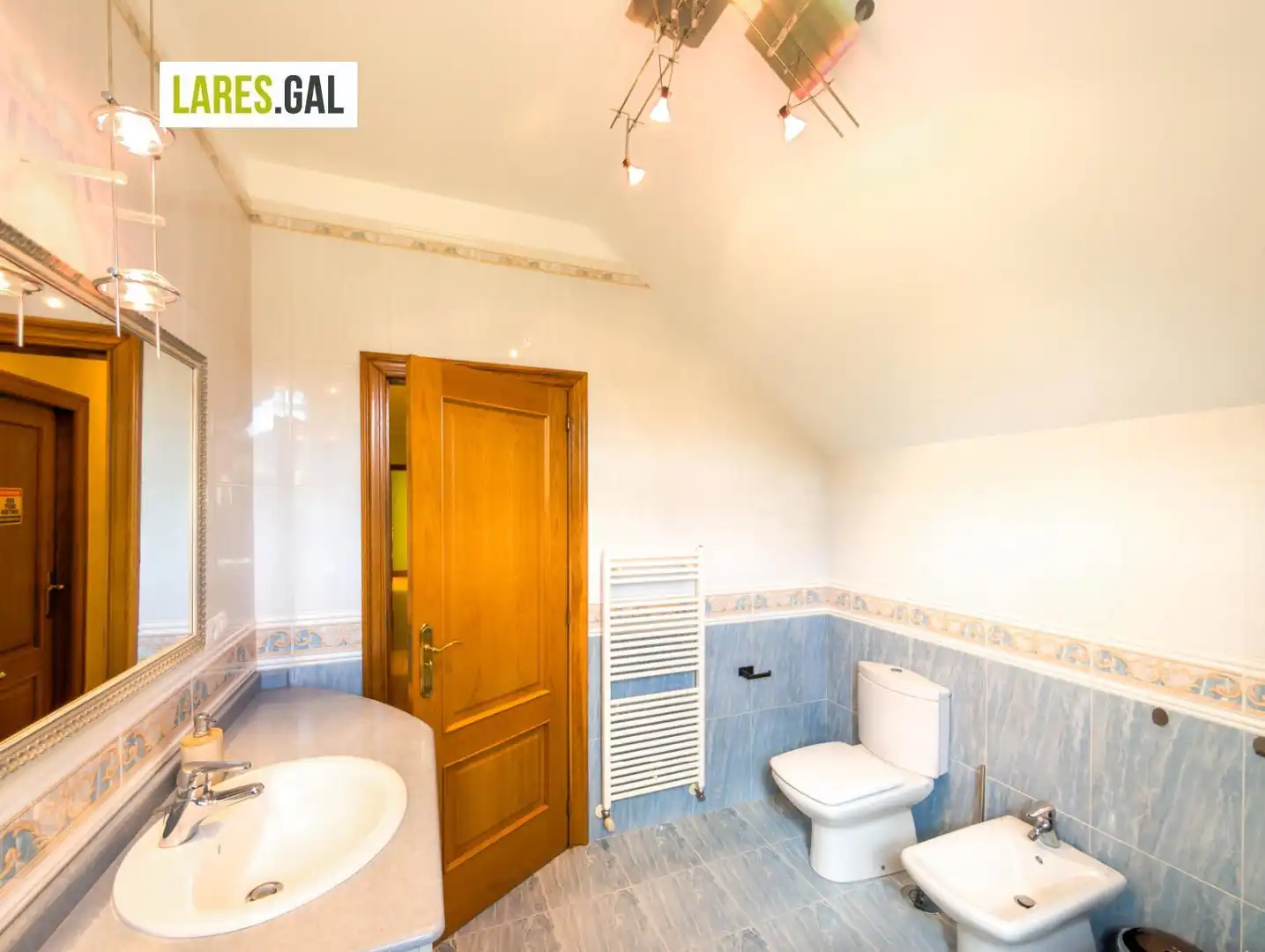 Houses for sale in Cangas, Pontevedra