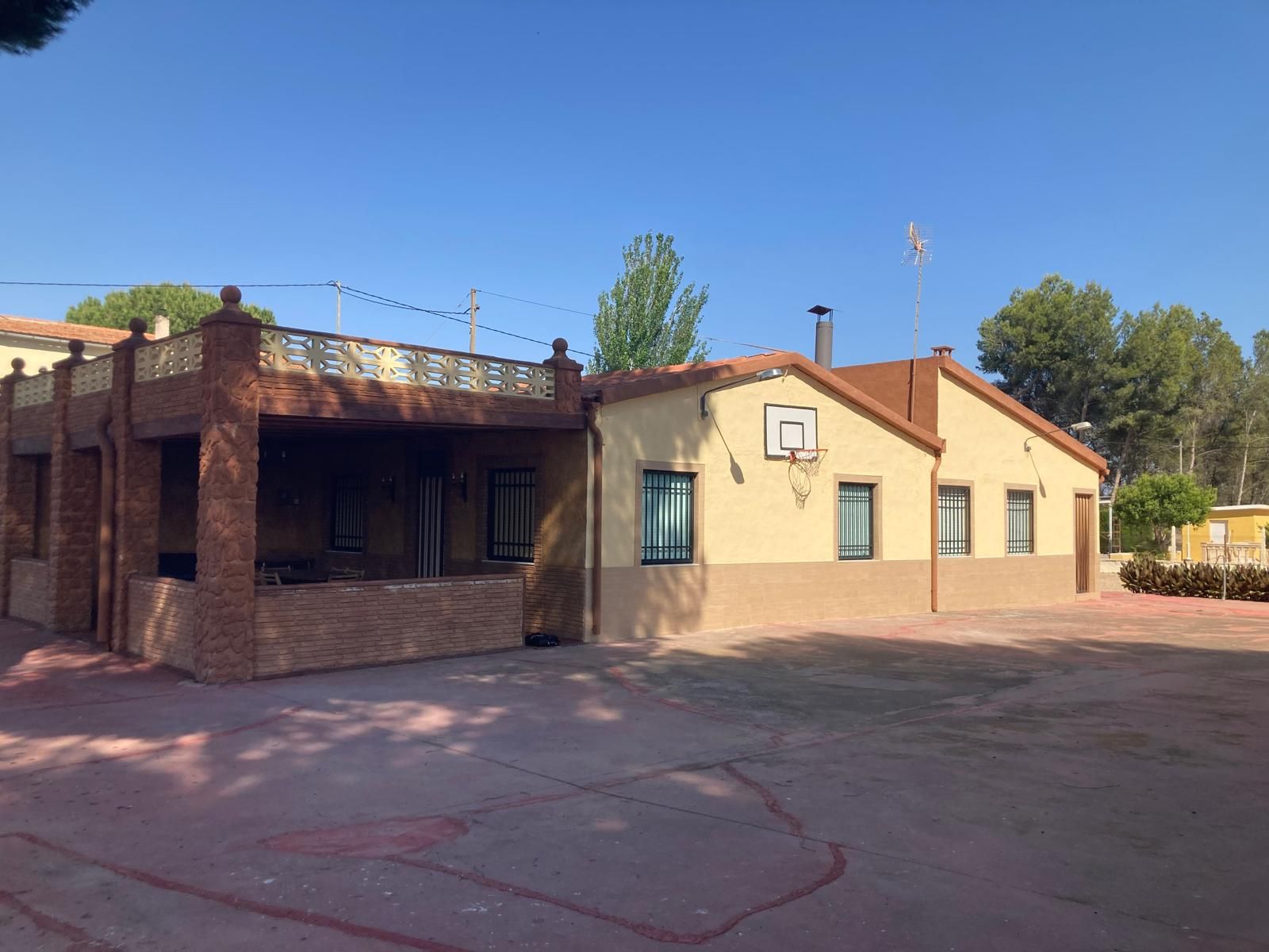 Exterior view of House or chalet for sale in Villena  with Private garden, Swimming Pool and Furnished