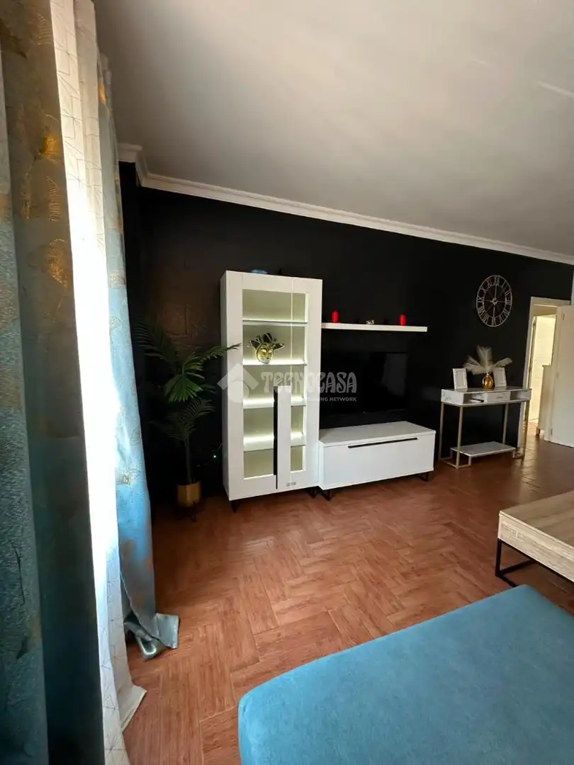 Sala d'estar de Pis en venda en Arcos de la Frontera amb Aire condicionat i Balcó