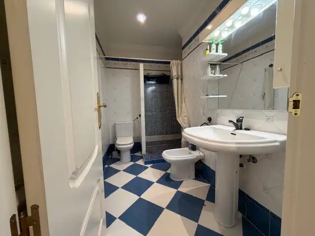 Baño de Casa o chalet en venta en Casasimarro con Terraza, Amueblado y Balcón