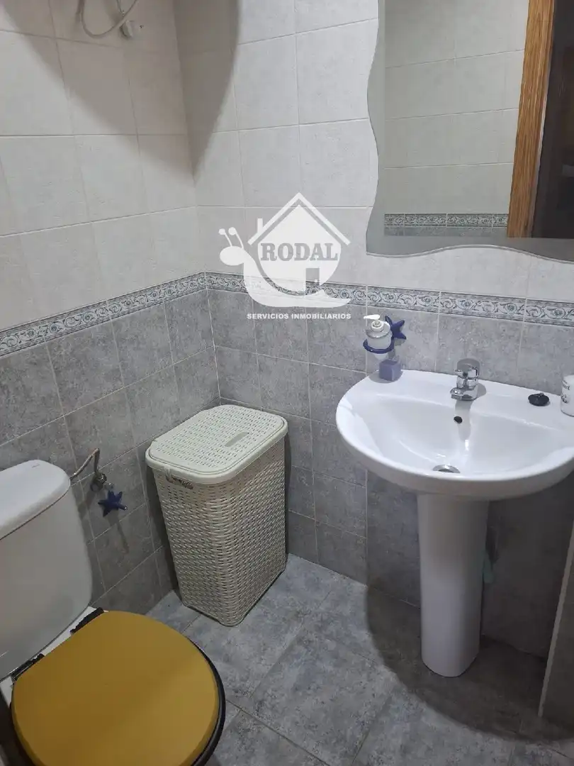 Baño de Piso en venta en Huércal de Almería con Aire acondicionado, Calefacción y Parquet