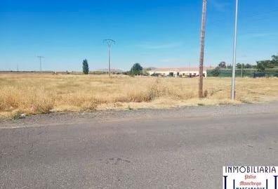 Foto 3 de Residencial en venta en Manzaneque, Toledo