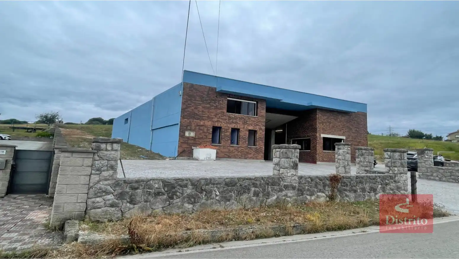 Exterior view of Industrial buildings for rent in Camargo