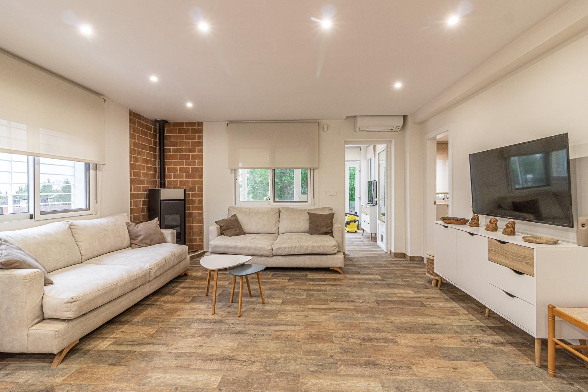 Casa o chalet en venta en Llombai con Aire acondicionado, Jardín privado y Terraza