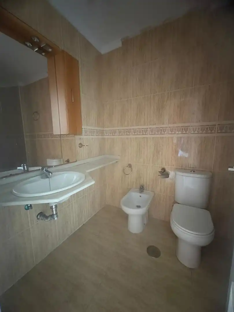 Baño de Piso en venta en Torremolinos con Calefacción, Terraza y Trastero