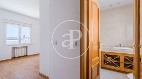 Foto 5 de Piso de alquiler en Av. de Alberto Alcocer, Nueva España, Madrid Capital