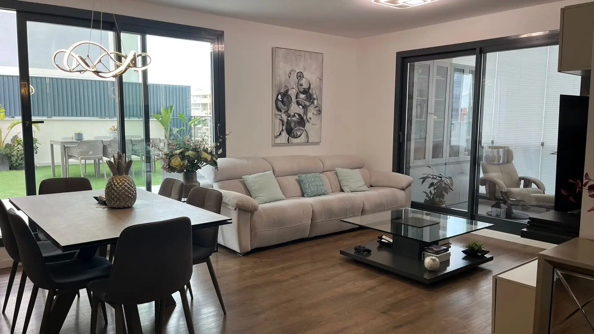 Sala de estar de Ático en venta en Valencia con Aire acondicionado, Calefacción y Jardín privado