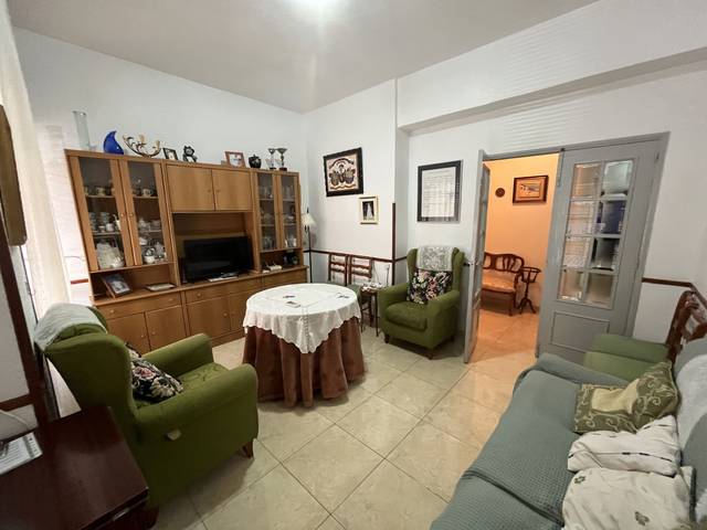 Piso en Venta en Calle Escultor Salzillo en Cieza