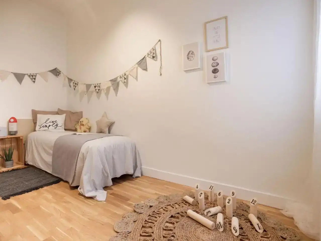 Habitación de Piso en venta en  Barcelona Capital con Aire acondicionado y Balcón