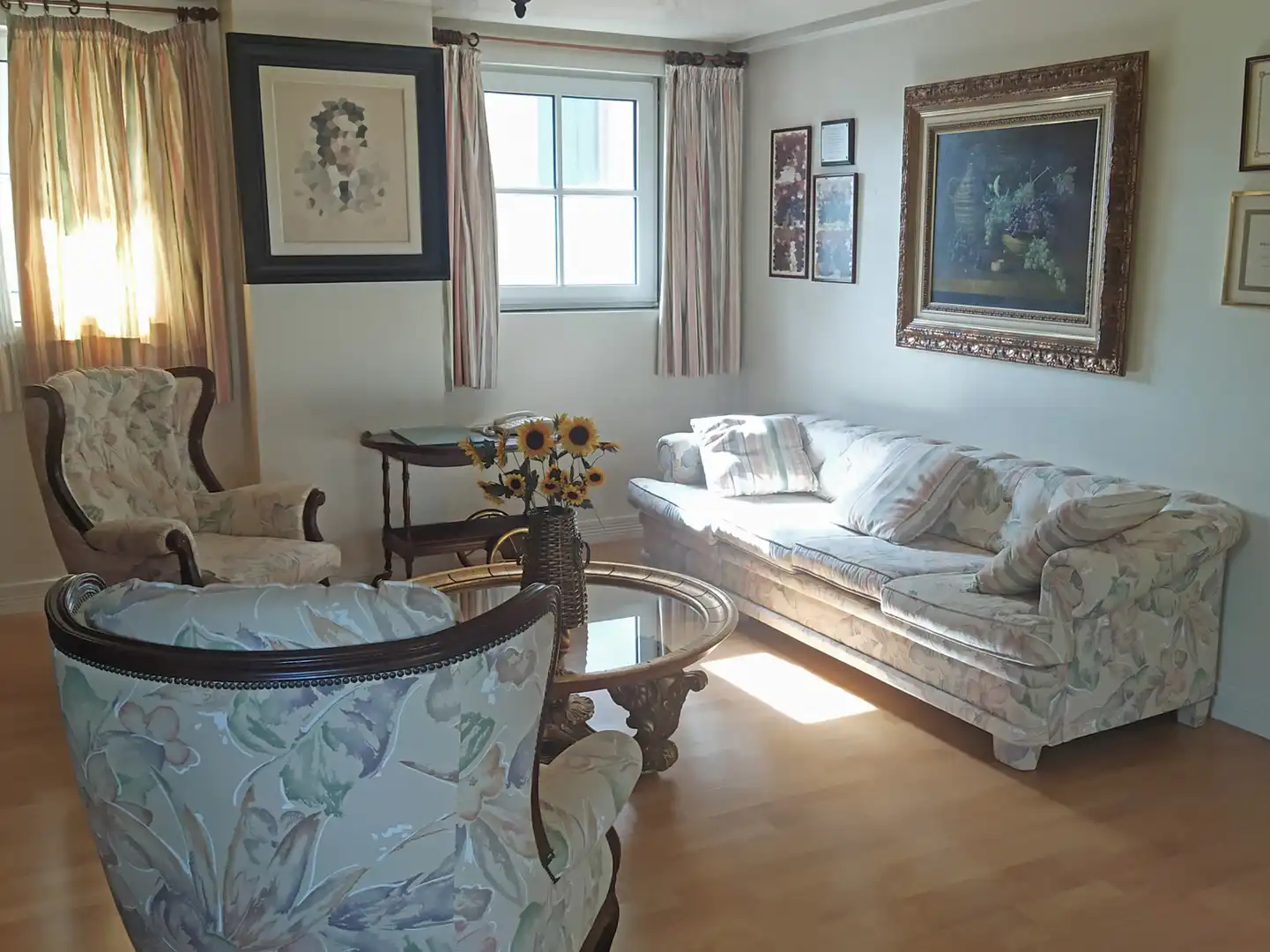 Sala de estar de Casa o chalet en venta en  Logroño con Calefacción, Terraza y Trastero