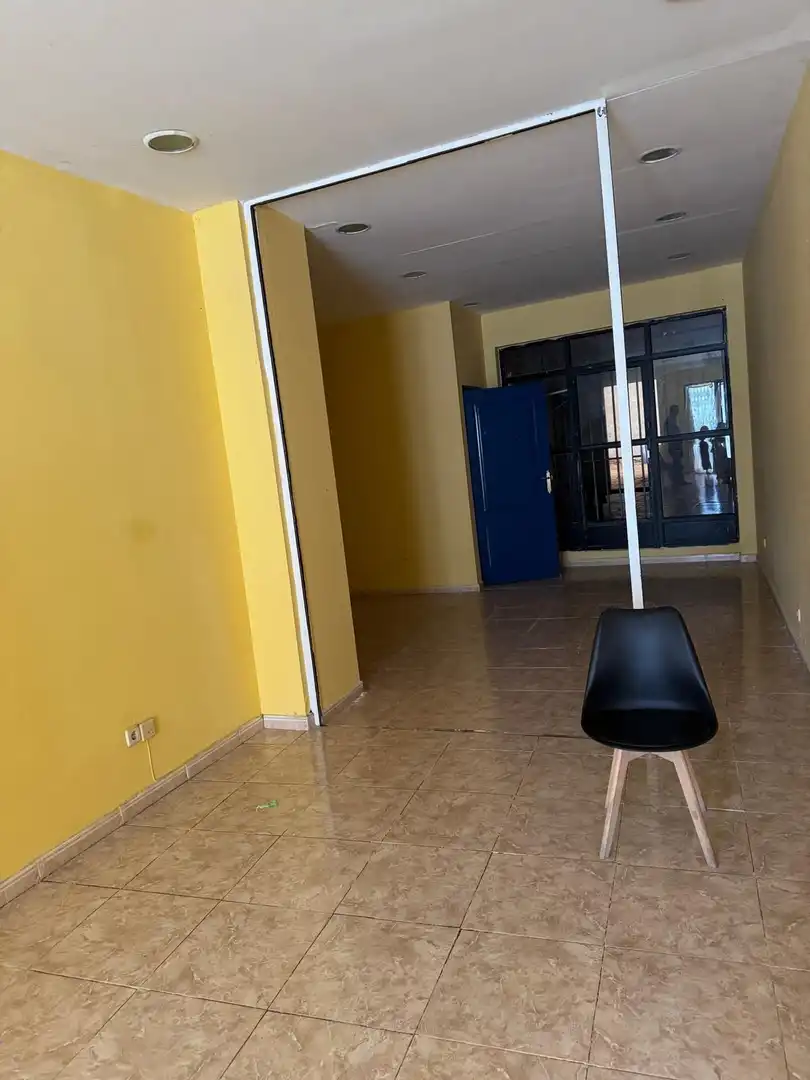 Geschaftsraum zur Miete in Torrijos