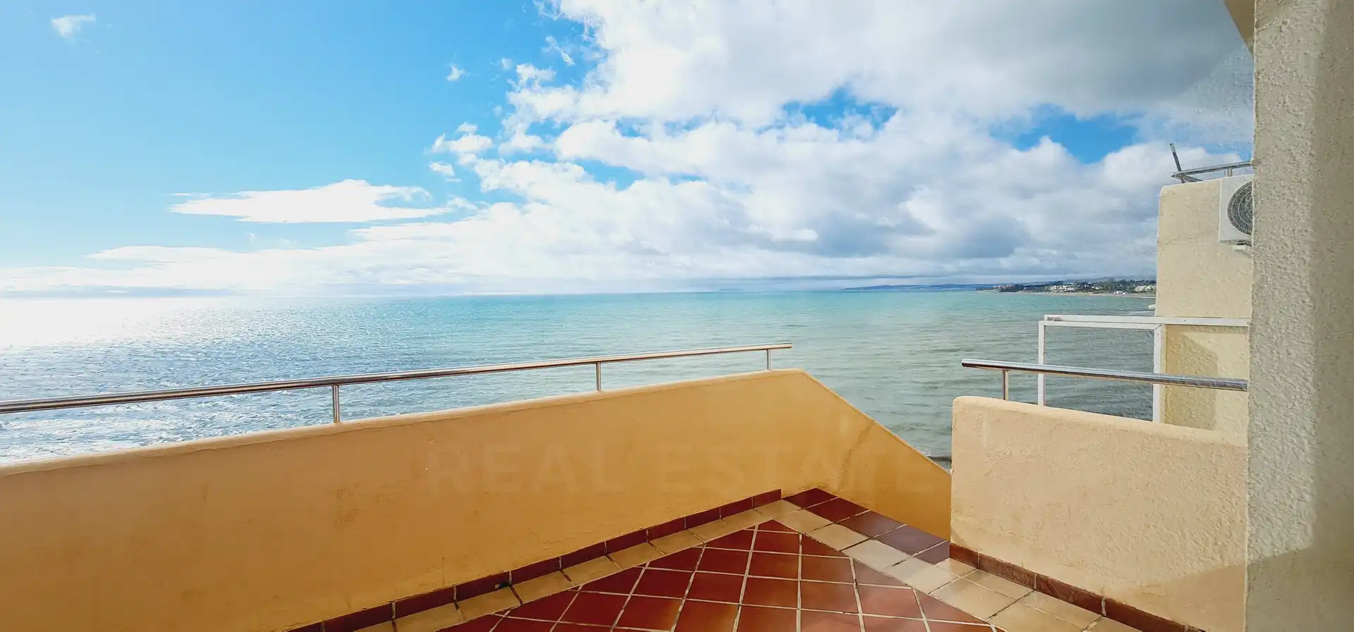 Balcony of Study for sale in Estepona  with Air Conditioner, Heating and Terrace