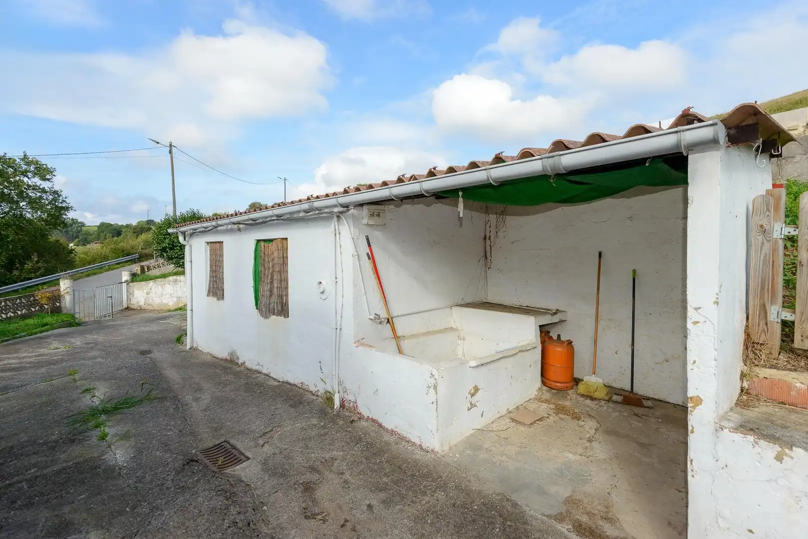 Vista exterior de Casa o xalet en venda en Quintes - Arroes