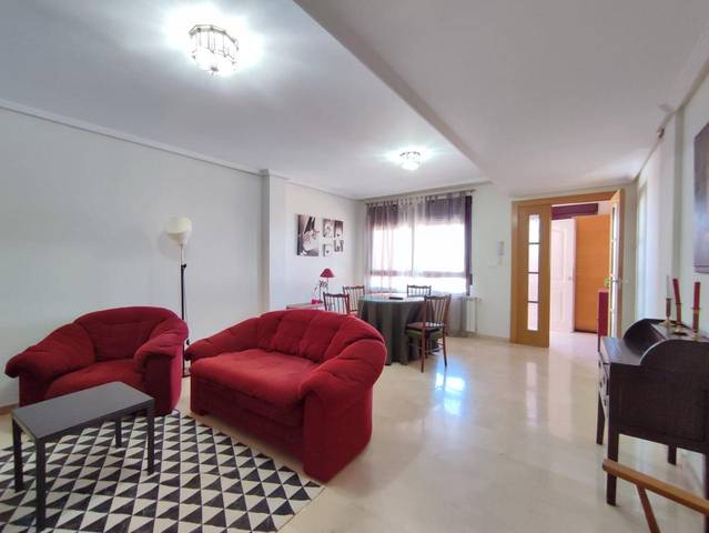 Casa adosada en Venta en Parque La Alameda en Casas de Juan Núñez