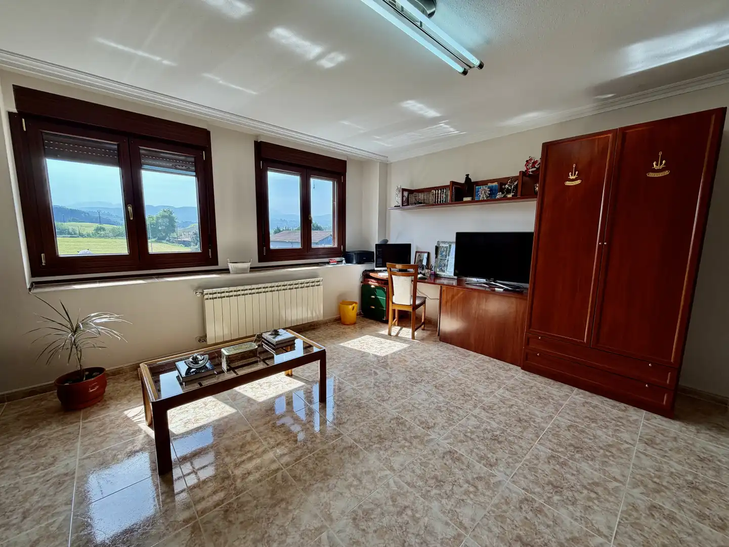 Sala de estar de Casa o chalet en venta en Ribamontán al Monte con Calefacción, Jardín privado y Terraza