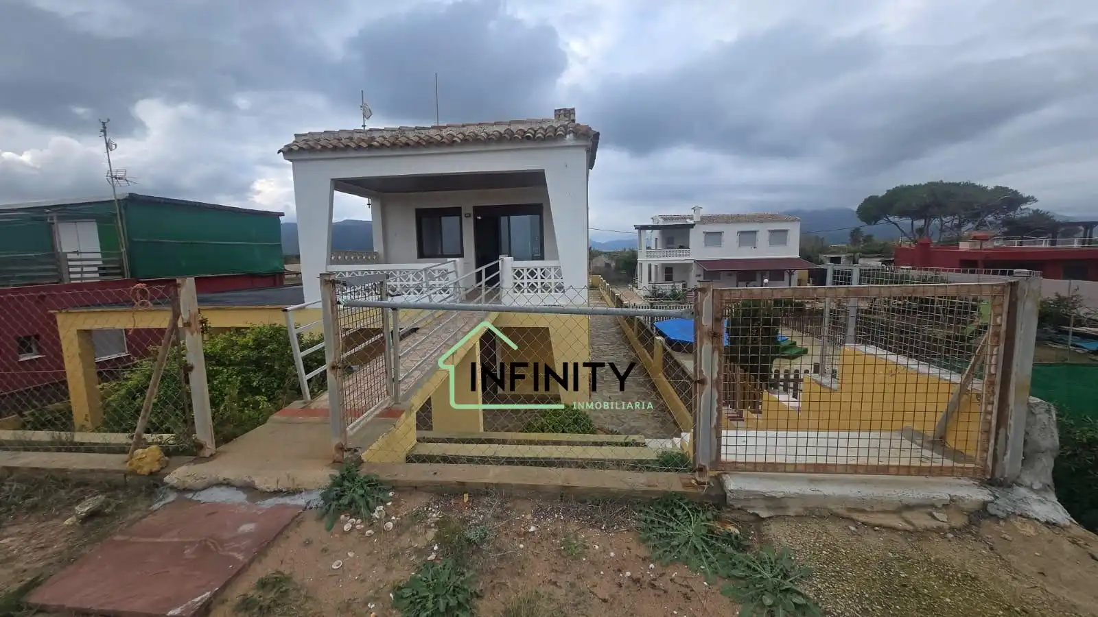 Houses for sale in Tavernes de la Valldigna  with Balcony