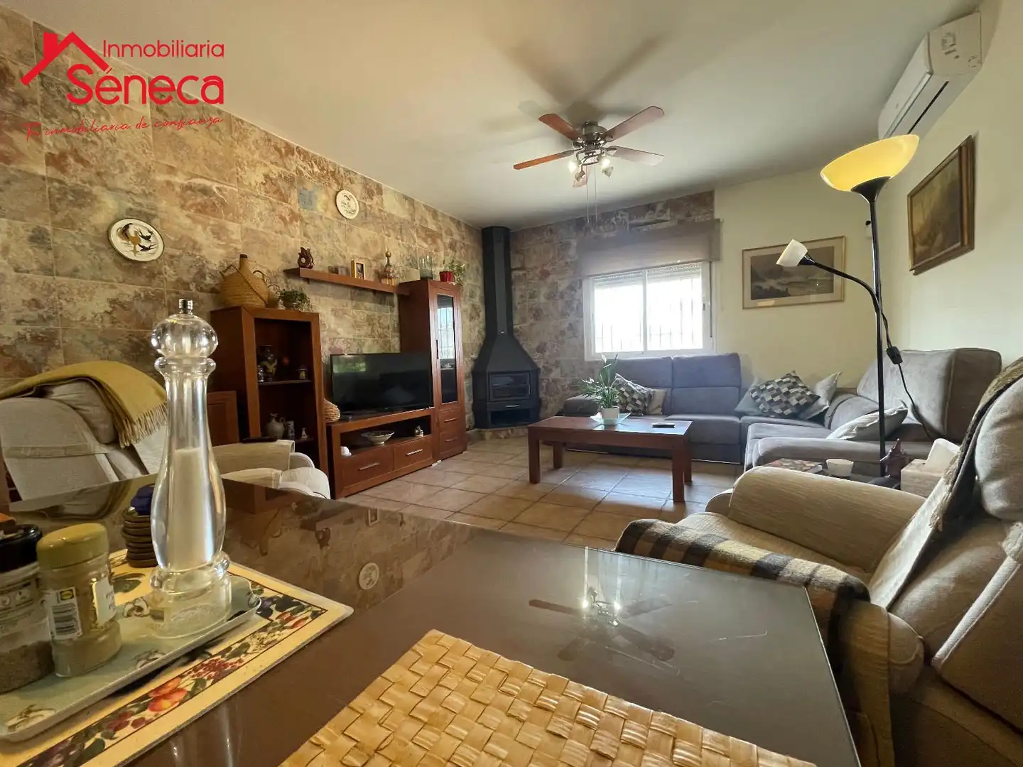 Living room of Houses for sale in Córdoba  with Air Conditioner, Heating and Terrace