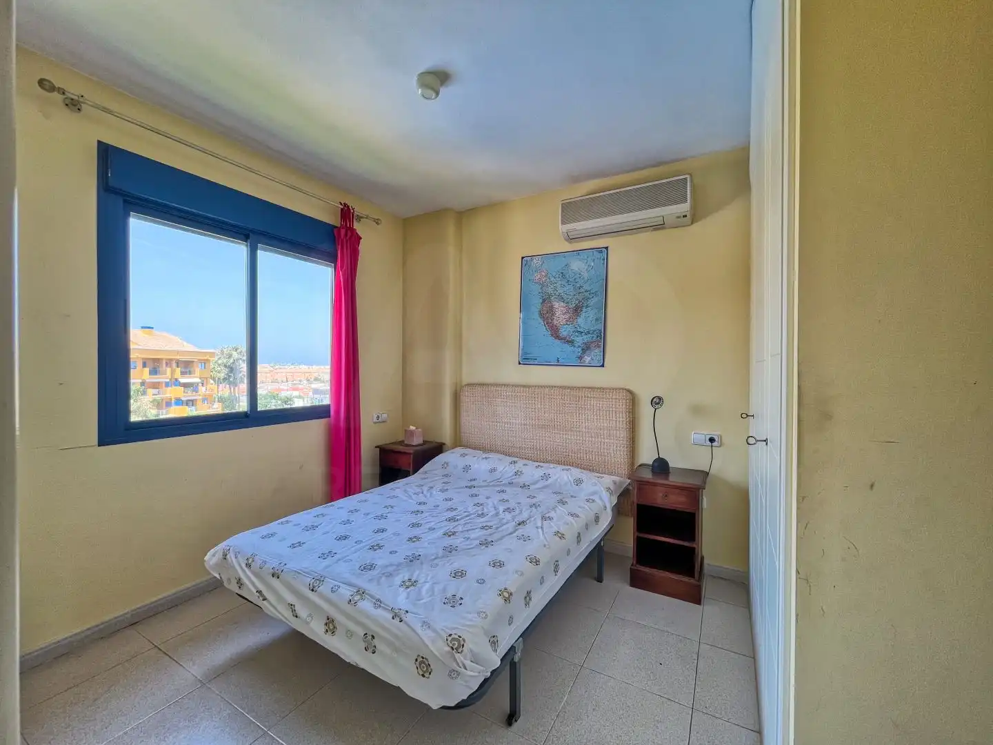 Schlafzimmer von Dachboden zum Verkauf in Dénia mit Klimaanlage, Heizung und Terrasse