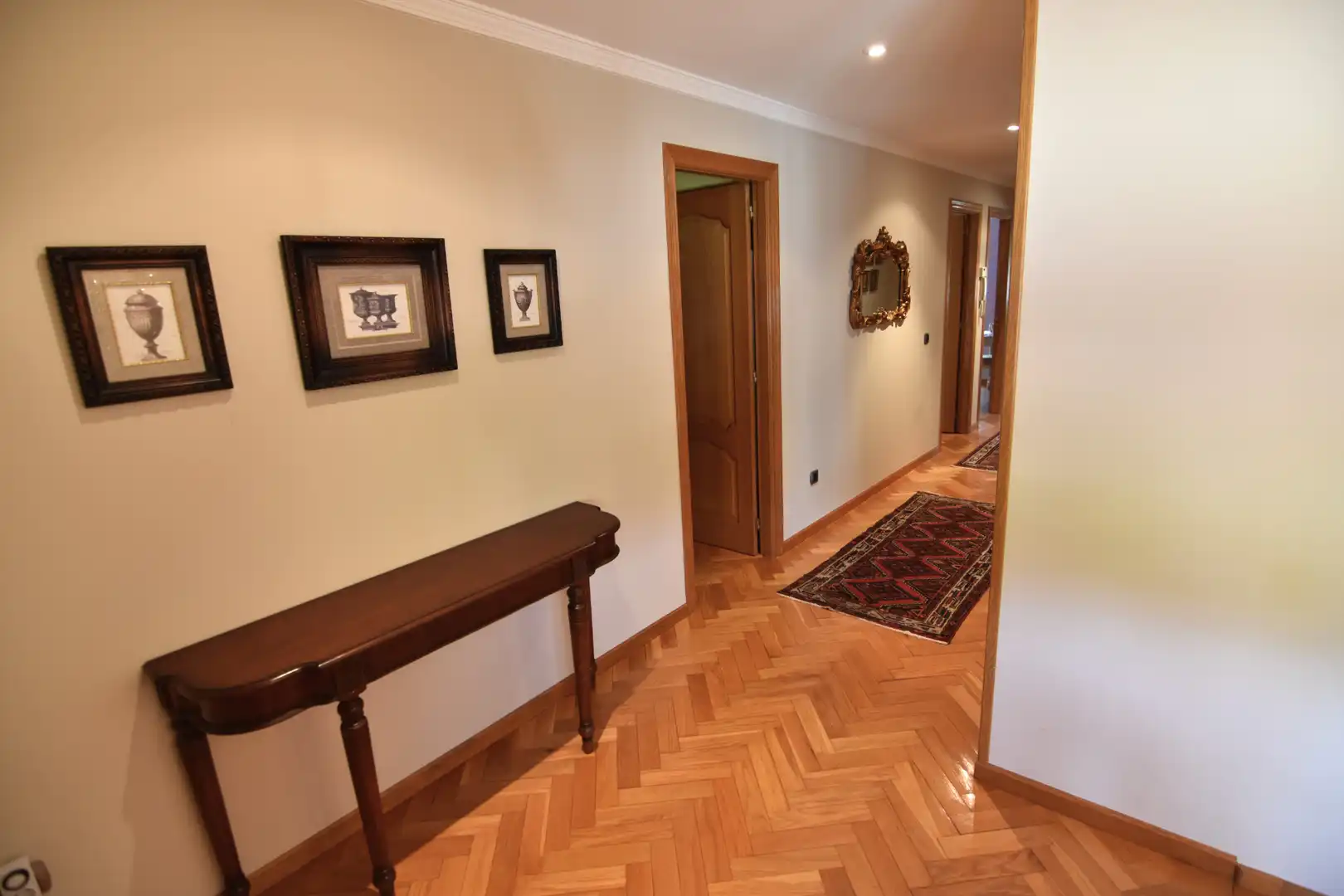 Casa o chalet en venta en Bergondo con Calefacción, Jardín privado y Parquet
