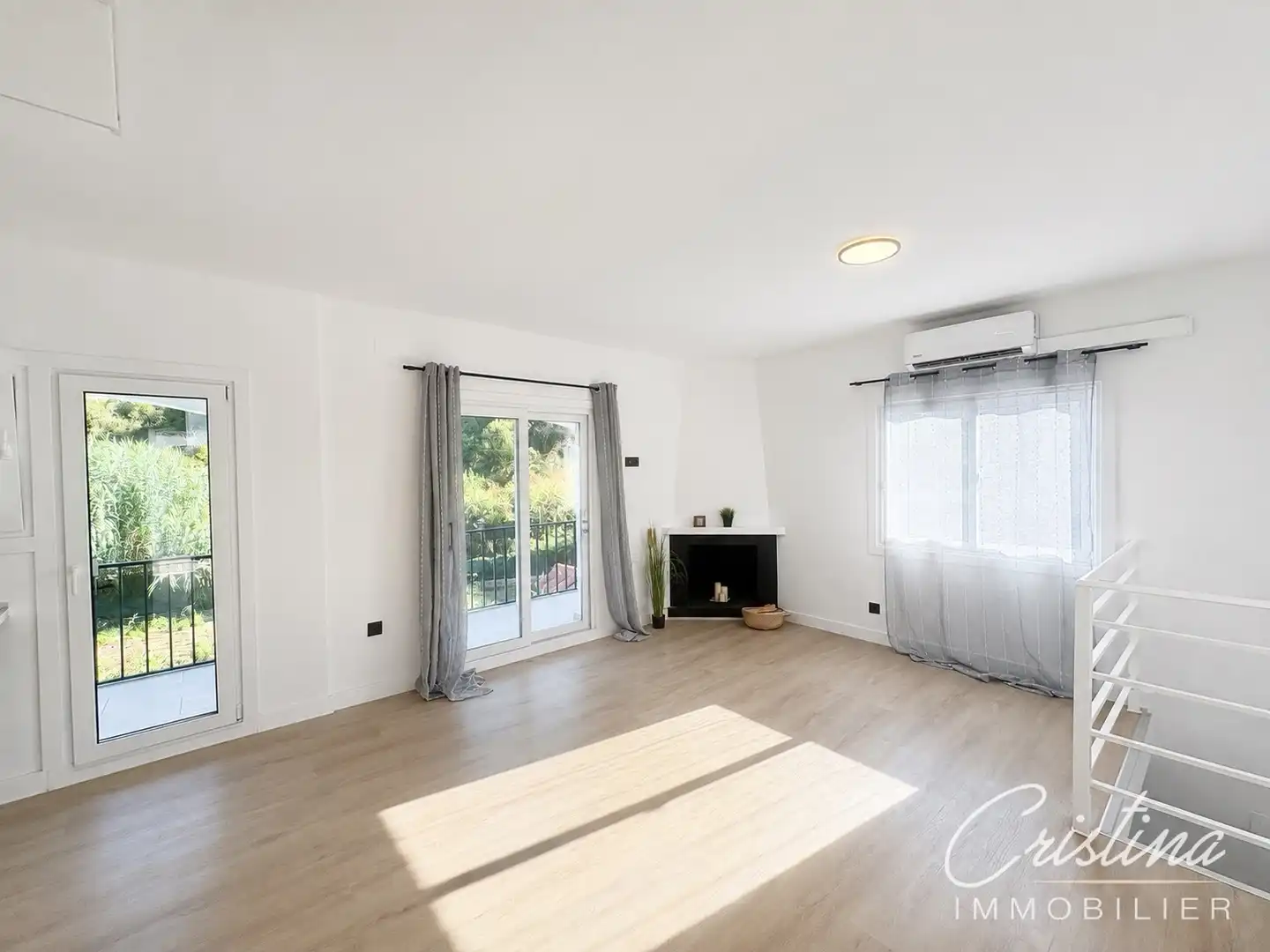 Living room of Country homes for sale in Sant Feliu de Guíxols  with Heating, Private garden and Terrace