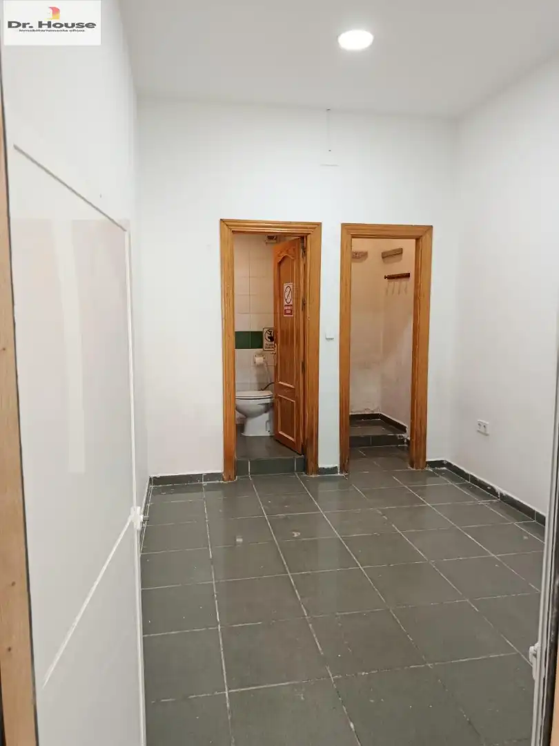 Badezimmer von Geschaftsraum zur Miete in Málaga
