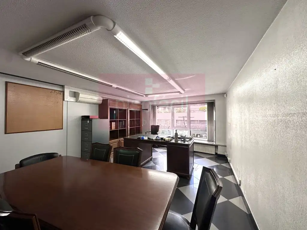 Büro zur Miete in Lugo