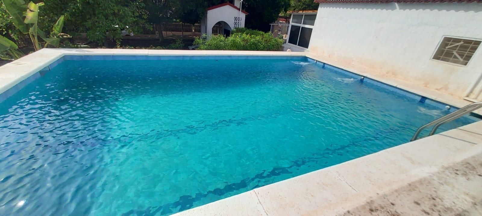 Swimming pool of House or chalet for sale in Elche / Elx  with Air Conditioner, Storage room and Swimming Pool
